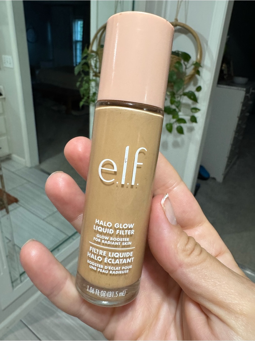 e.l.f. Halo Glow Liquid Filter - Warm Brown Radiance